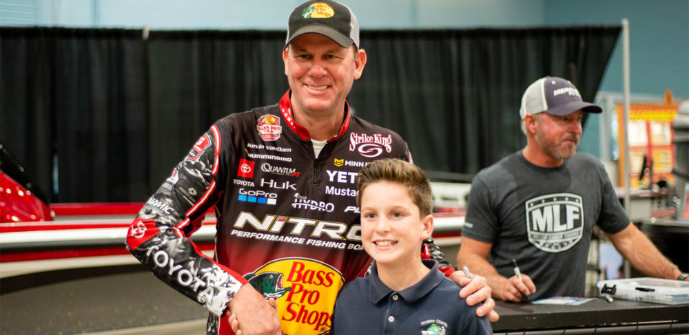 Image for GALLERY: Major League Fishing Pros Meet Fans at Florida Bass Pro Shops