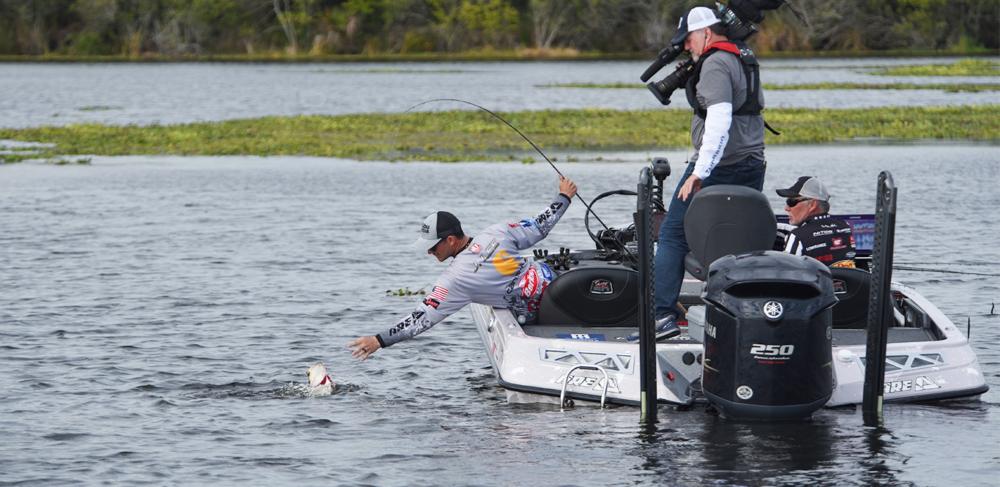 Jordan Lee Claims Inaugural MLF Bass Pro Tour Title with Third-Period  Flurry - Major League Fishing