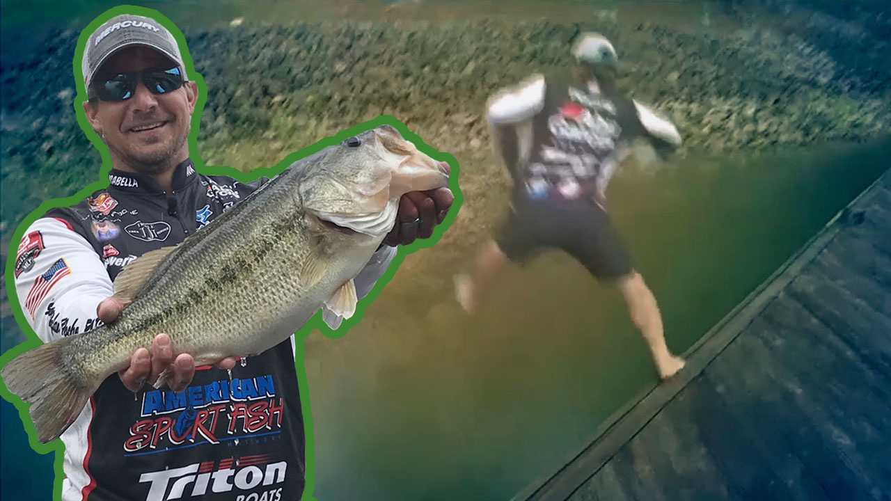 MUST SEE: Keith Poche's Incredible Catch - Major League Fishing