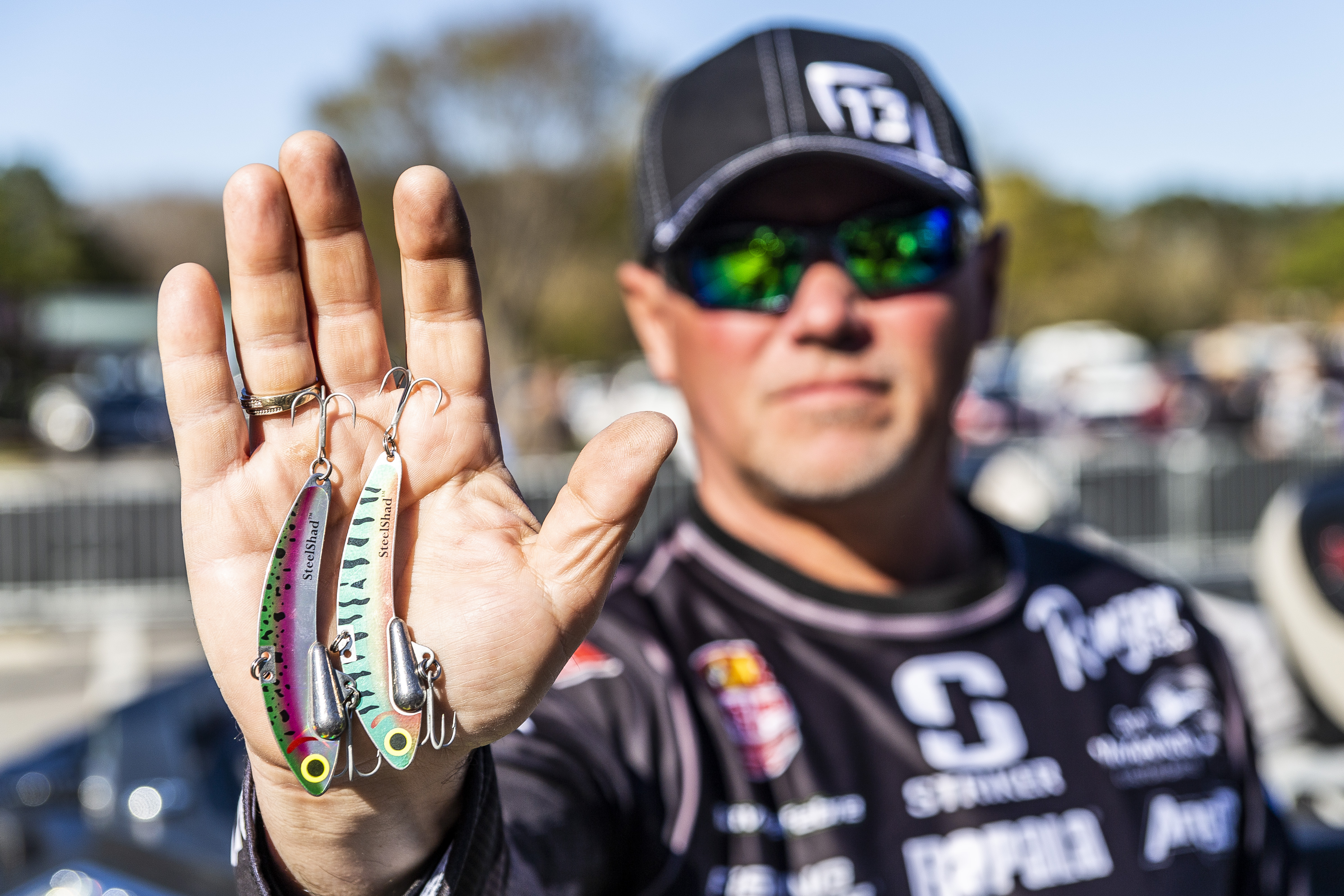 Breaking Down the Blade Bait with Dave Lefebre - Major League Fishing