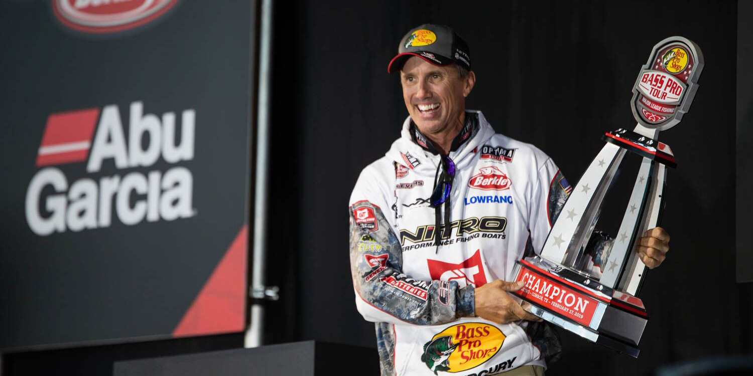 Edwin Evers wins MLF Bass Pro Tour Stop