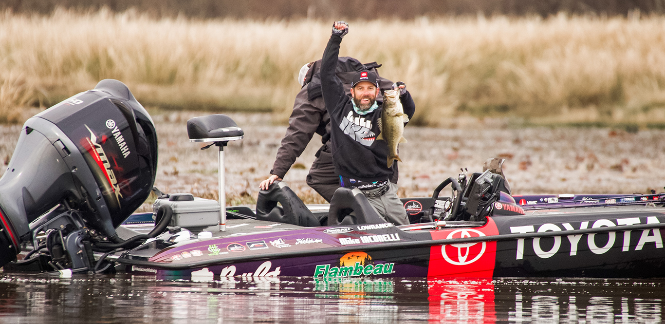 Ike Flips His Way to Big-Time Comeback on Lake Eufaula - Major League  Fishing