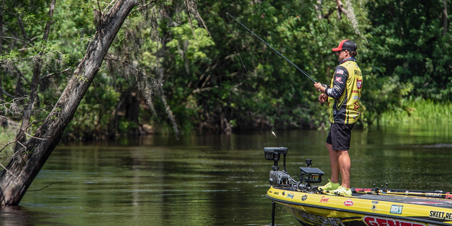 Reese Rises to Top in Kissimmee, Rose Lands Biggest Bass of Day 2