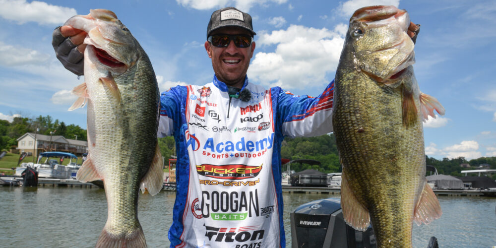 Image for Championship Field Looking For Final Answers on Lake Chickamauga