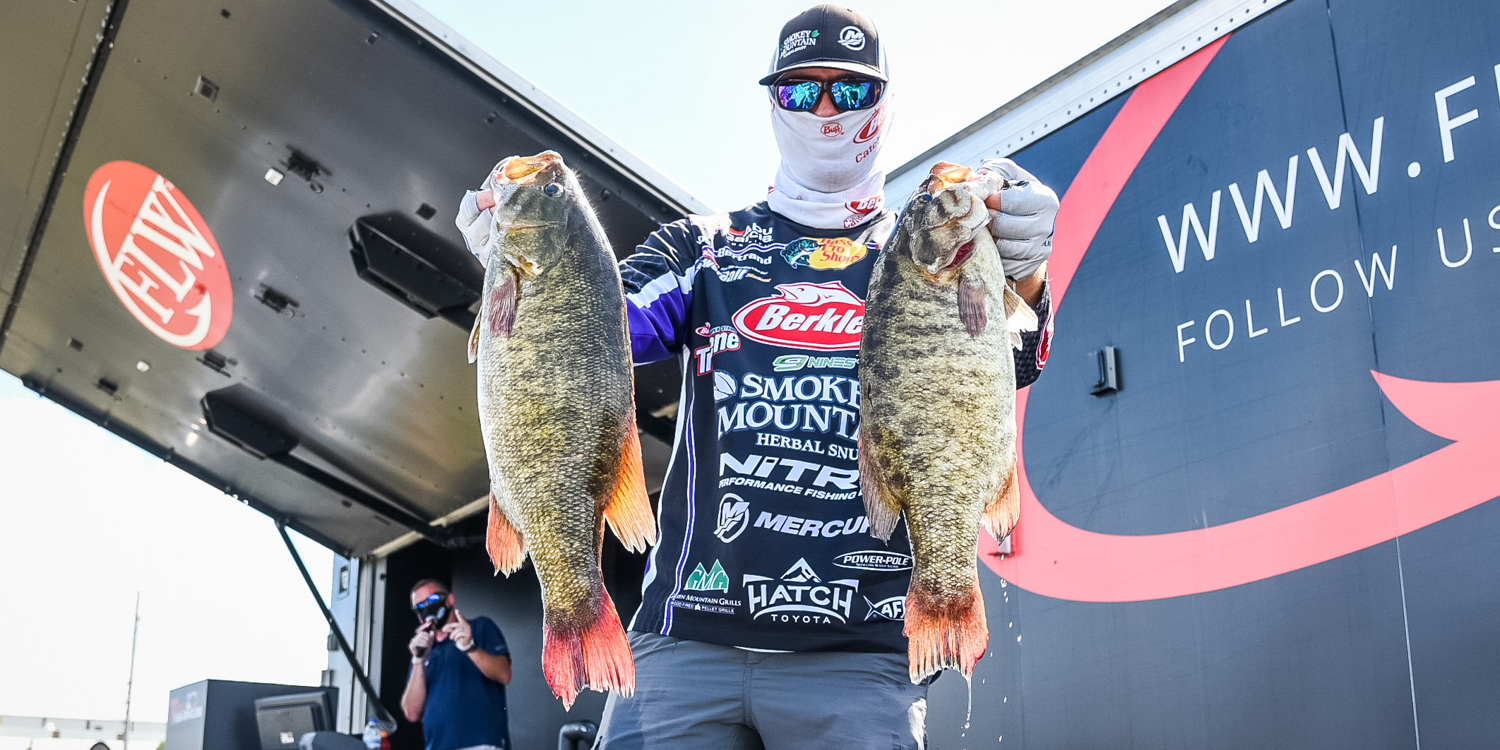 Bertrand Grabs Lead on Day 1 of FLW Super Tournament on Lake Erie - Major  League Fishing