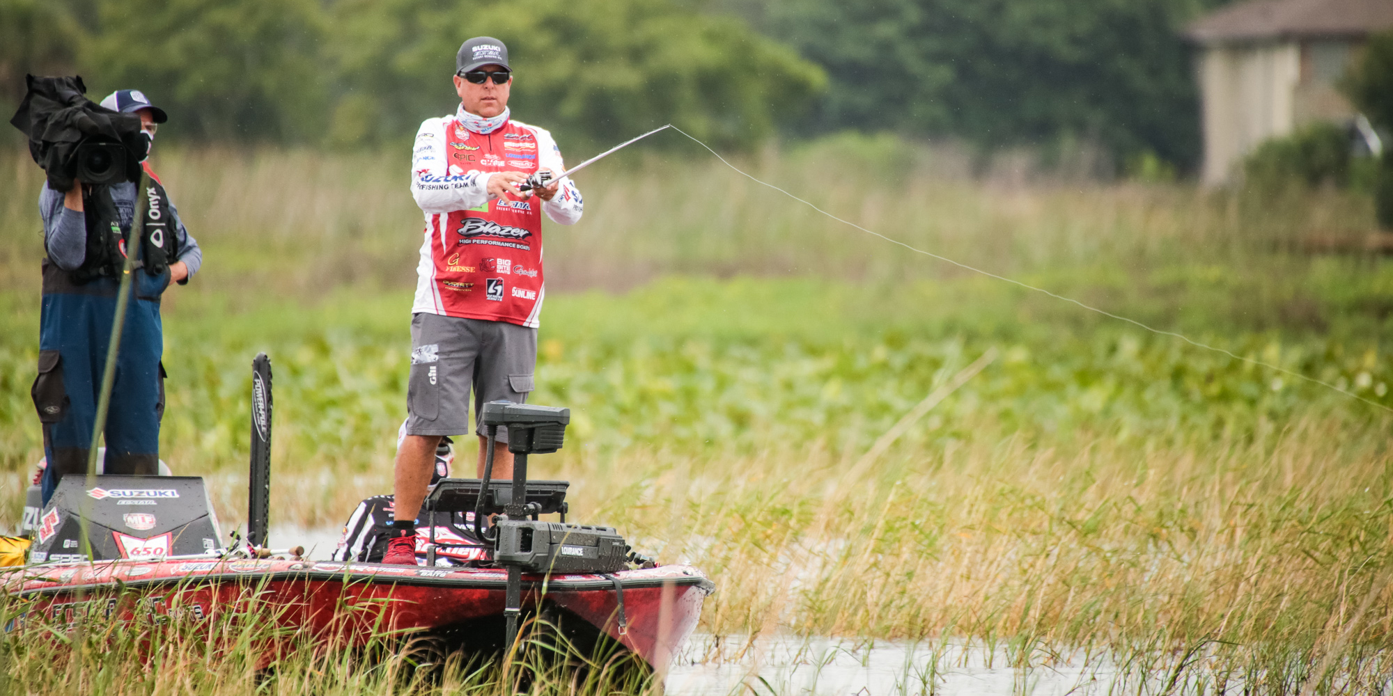 Learn Dean Rojas' Favorite Place to Fish a Frog - Major League Fishing