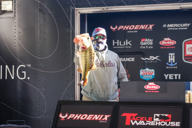 Image for GALLERY: Toyota Series Southwestern Division, Sam Rayburn, Day 1 Weigh-In