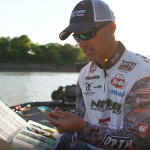 Here’s How Kevin VanDam Attacks a New Lake