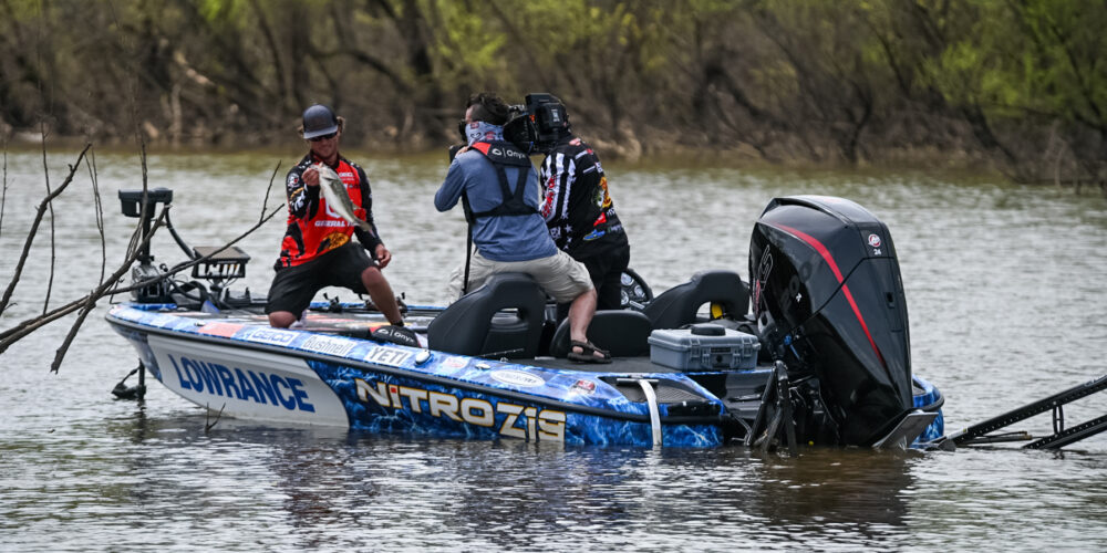 Image for Shryock is the Heaviest Hitter on Jordan Lake with 9-4, Banks $25,000