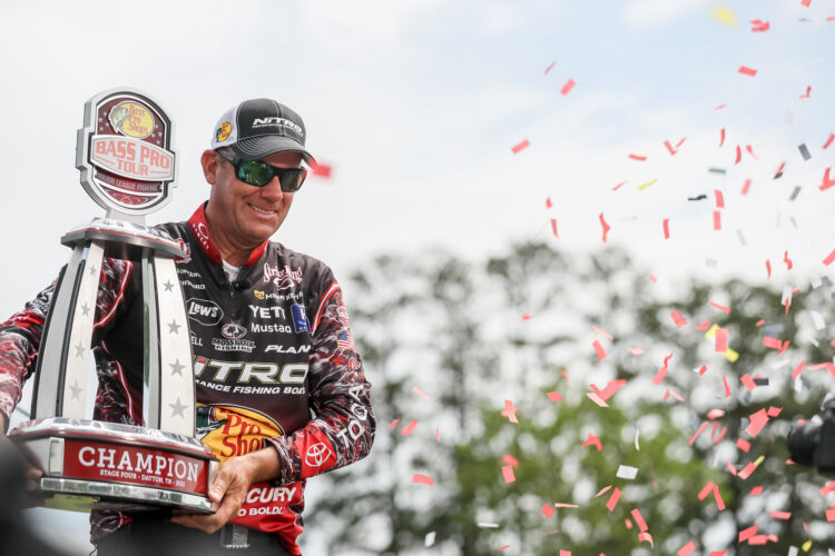 Image for Kevin VanDam Wins B&W Trailer Hitches Stage Four at Lake Chickamauga Presented by ATG by Wrangler