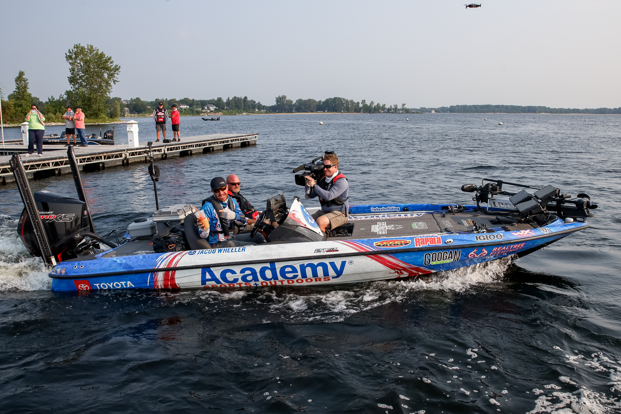GALLERY Group B Starts on Lake Champlain Major League Fishing