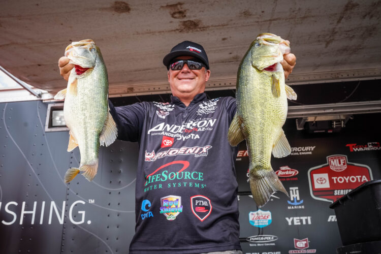 Image for GALLERY: Toyota Series Western Division, Lake Havasu, Day 2 Weigh-In
