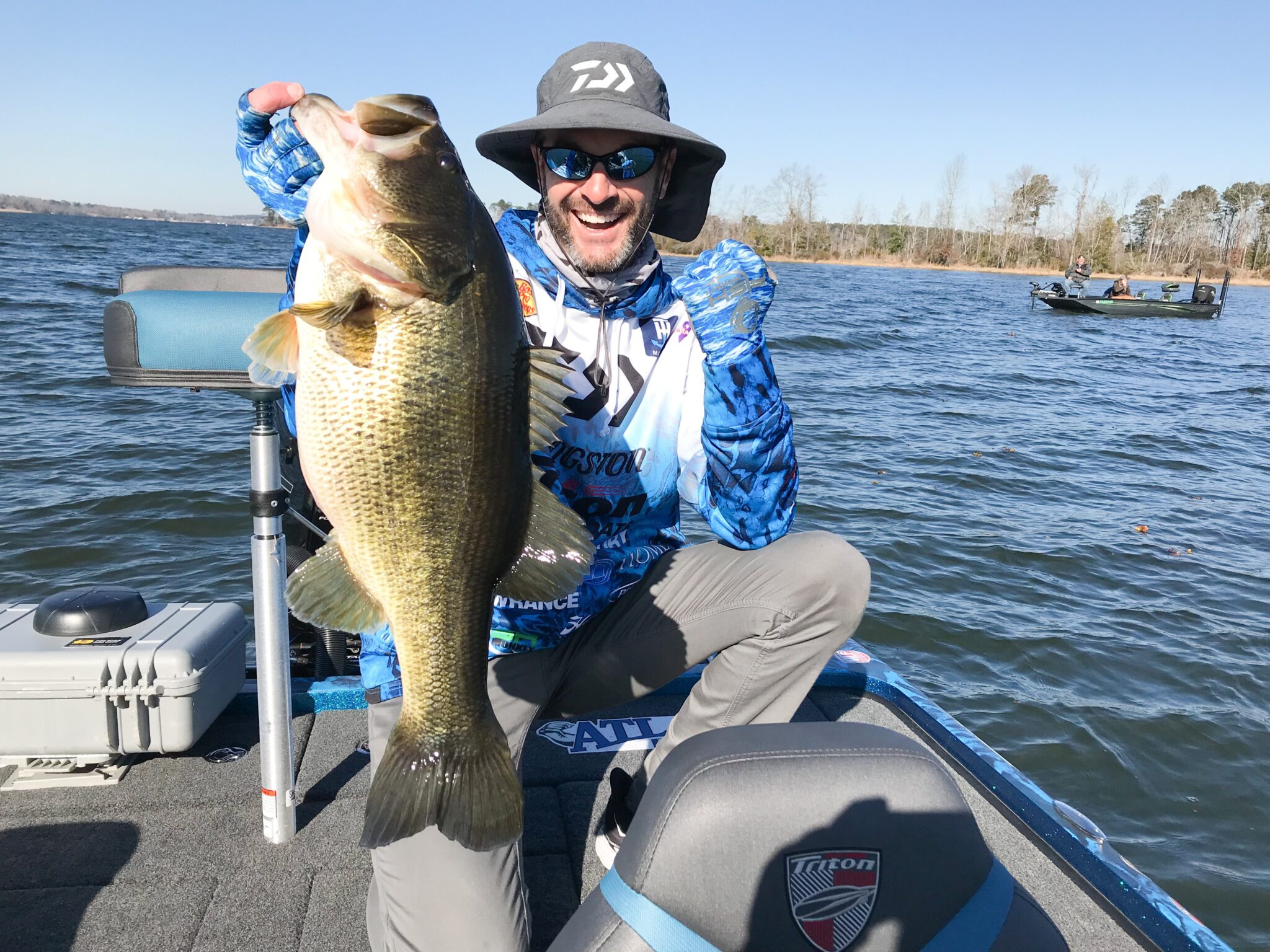 Wheeler Wins Knockout Round; Howell Sets MLF Record with 1011 on Caney Creek Major League Fishing