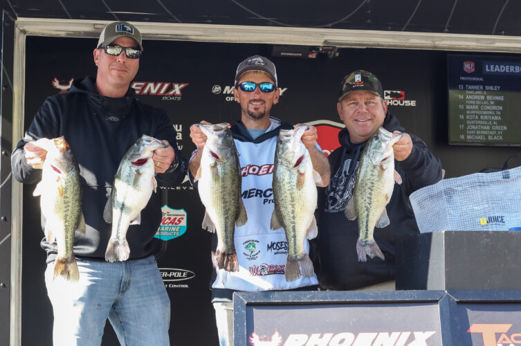 Image for GALLERY: Anglers Show Off Dale Hollow Bigs on Day 2