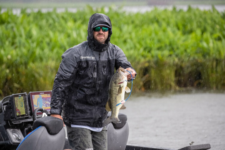 Image for GALLERY: Dodging Storms and Power Fishing on the James