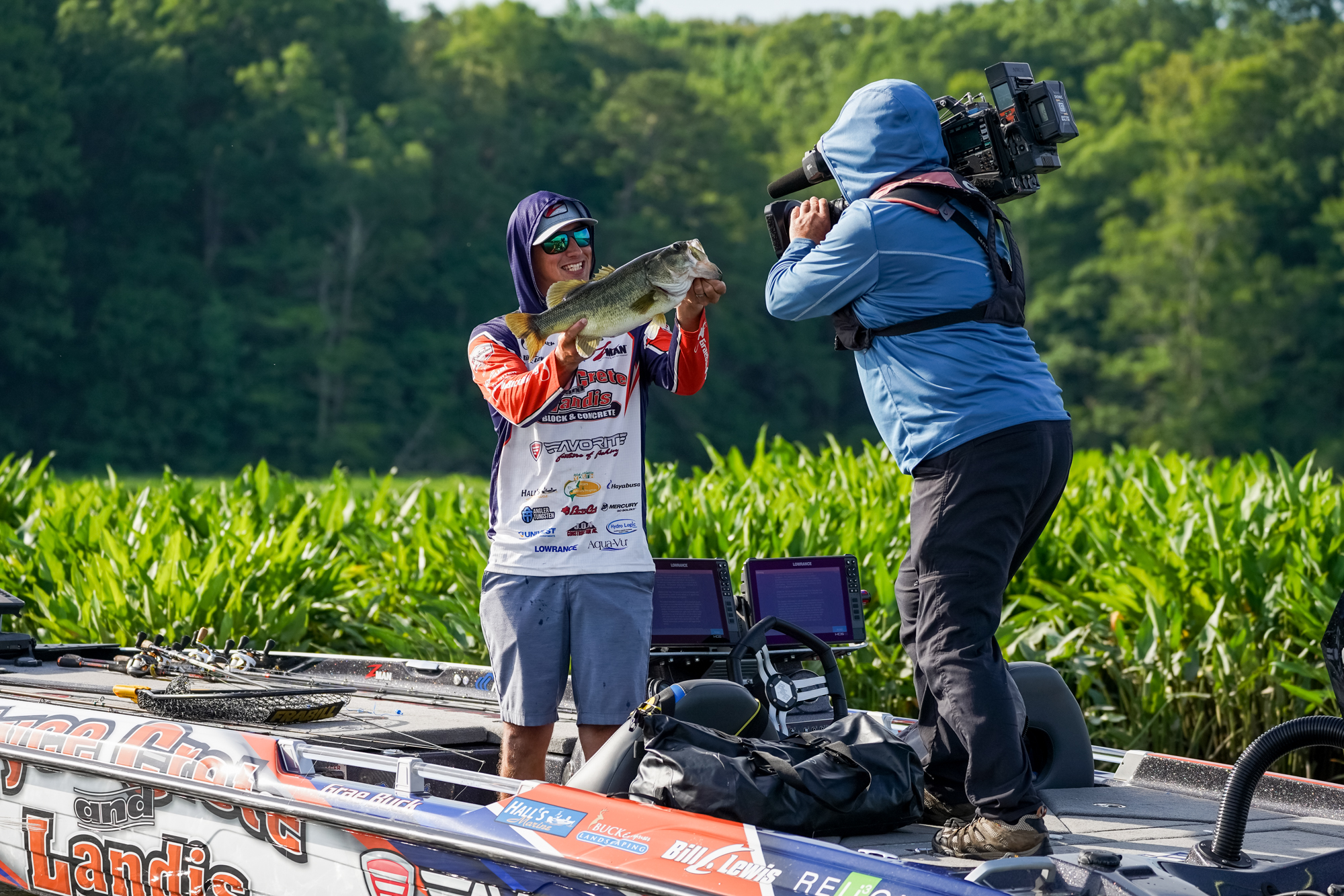 Buck Extends Lead at MLF Tackle Warehouse Pro Circuit Toyota Stop 5 on the  James River Presented by PowerStop Brakes
