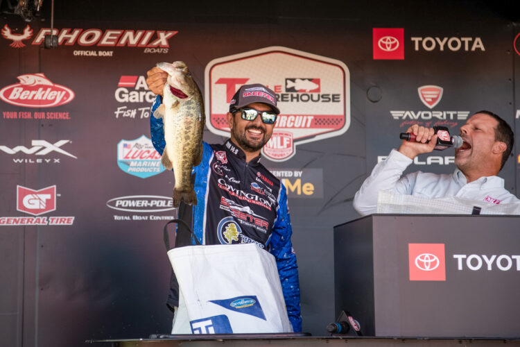 Image for GALLERY: LeBrun Takes the Win on the James River