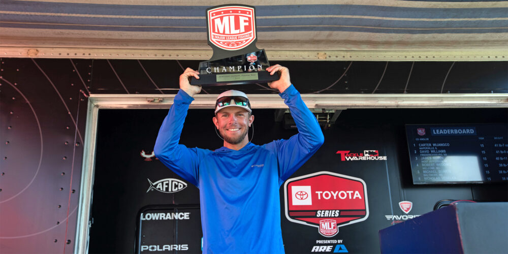 Image for Linsinbigler Rallies from 6 Pounds Back, Wins Potomac River Toyota Series with 20-14