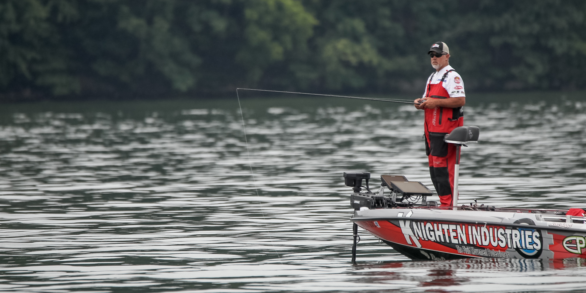 SCOTT SUGGS: Why I Love to Fish Heavy Grass in Deep Water - Major League  Fishing