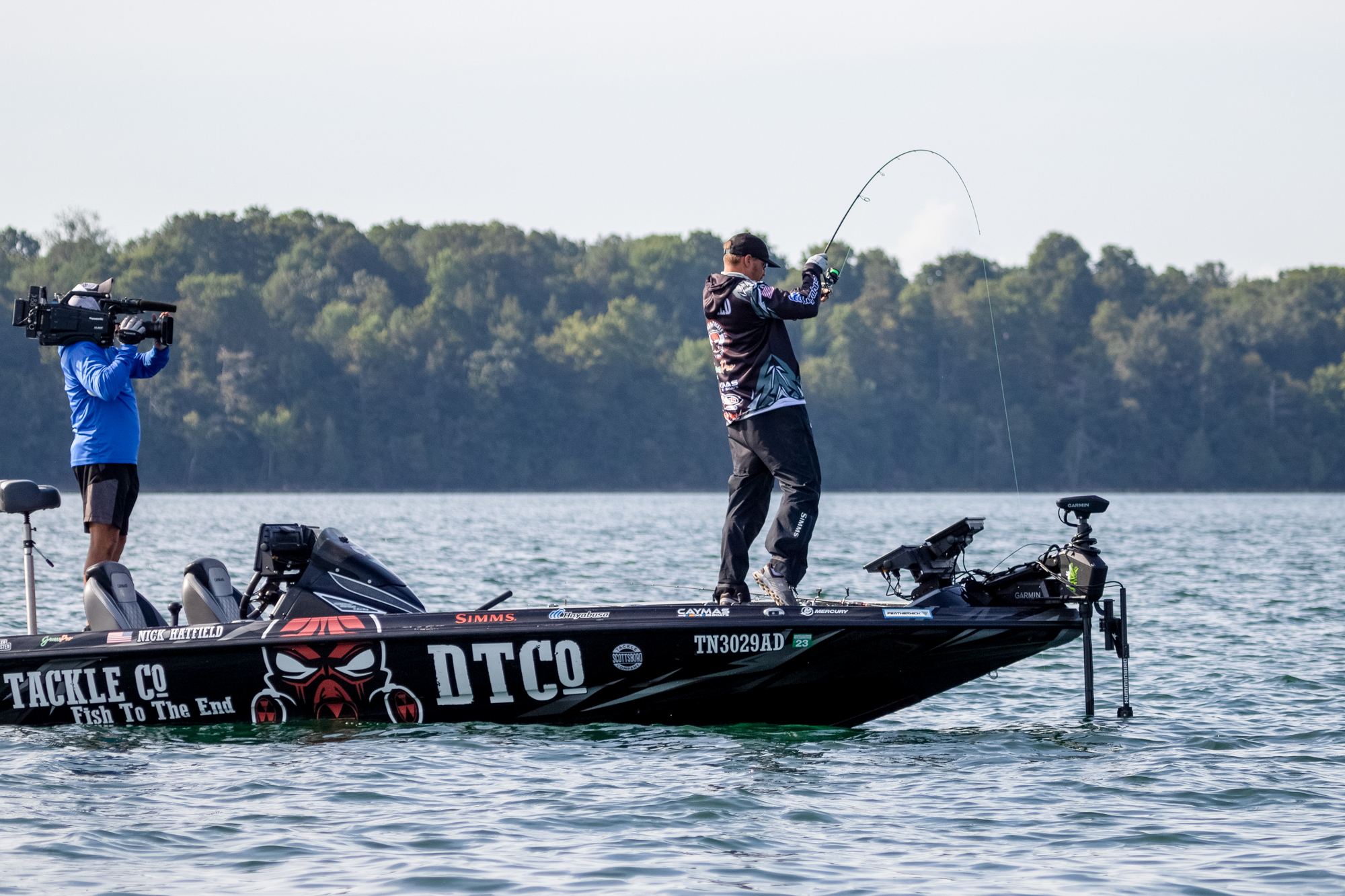 Mitchell Tops 100 Pounds on Day 1 - Major League Fishing