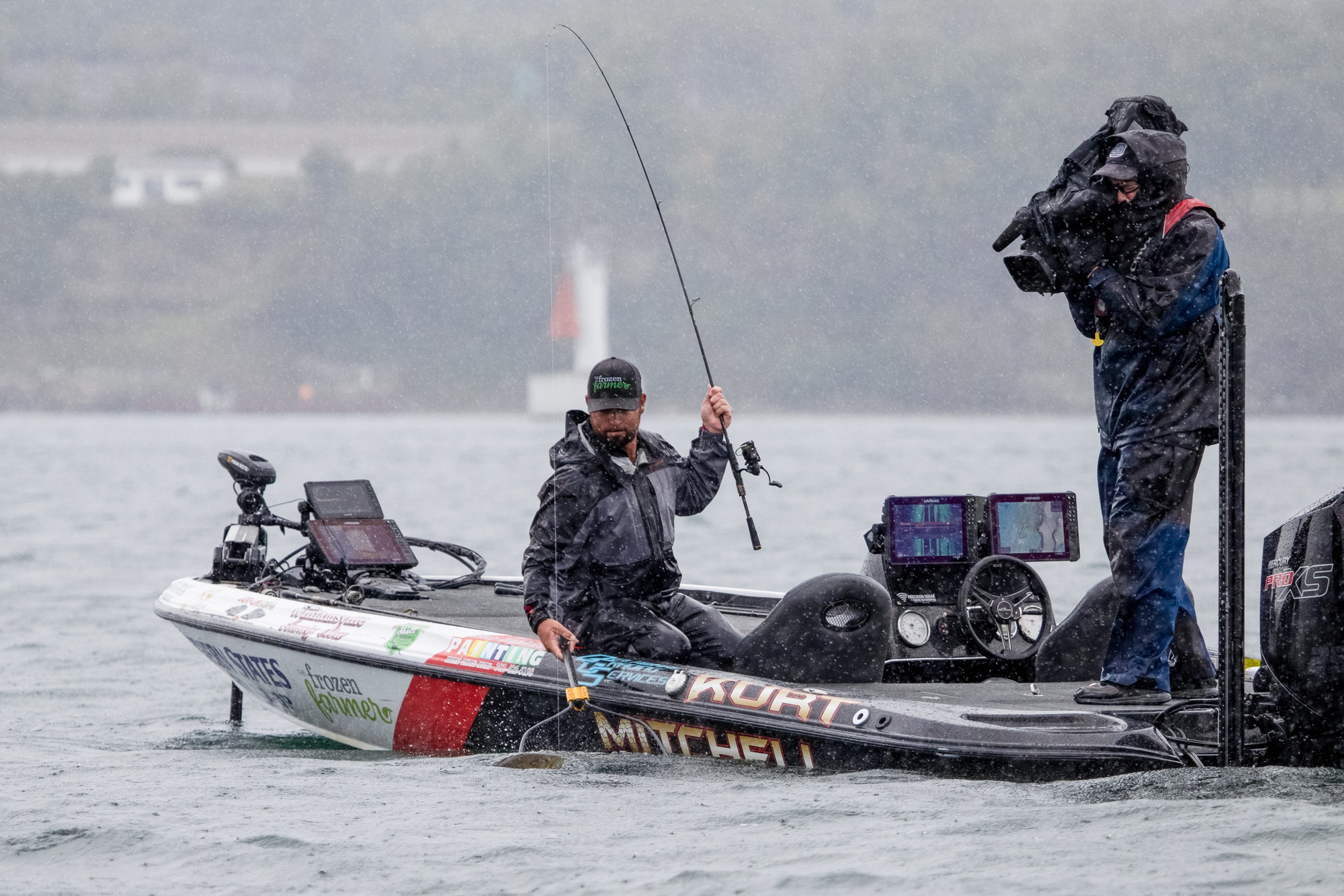 Panzironi sets the pace at the Harris Chain with 28-1 - Major League Fishing
