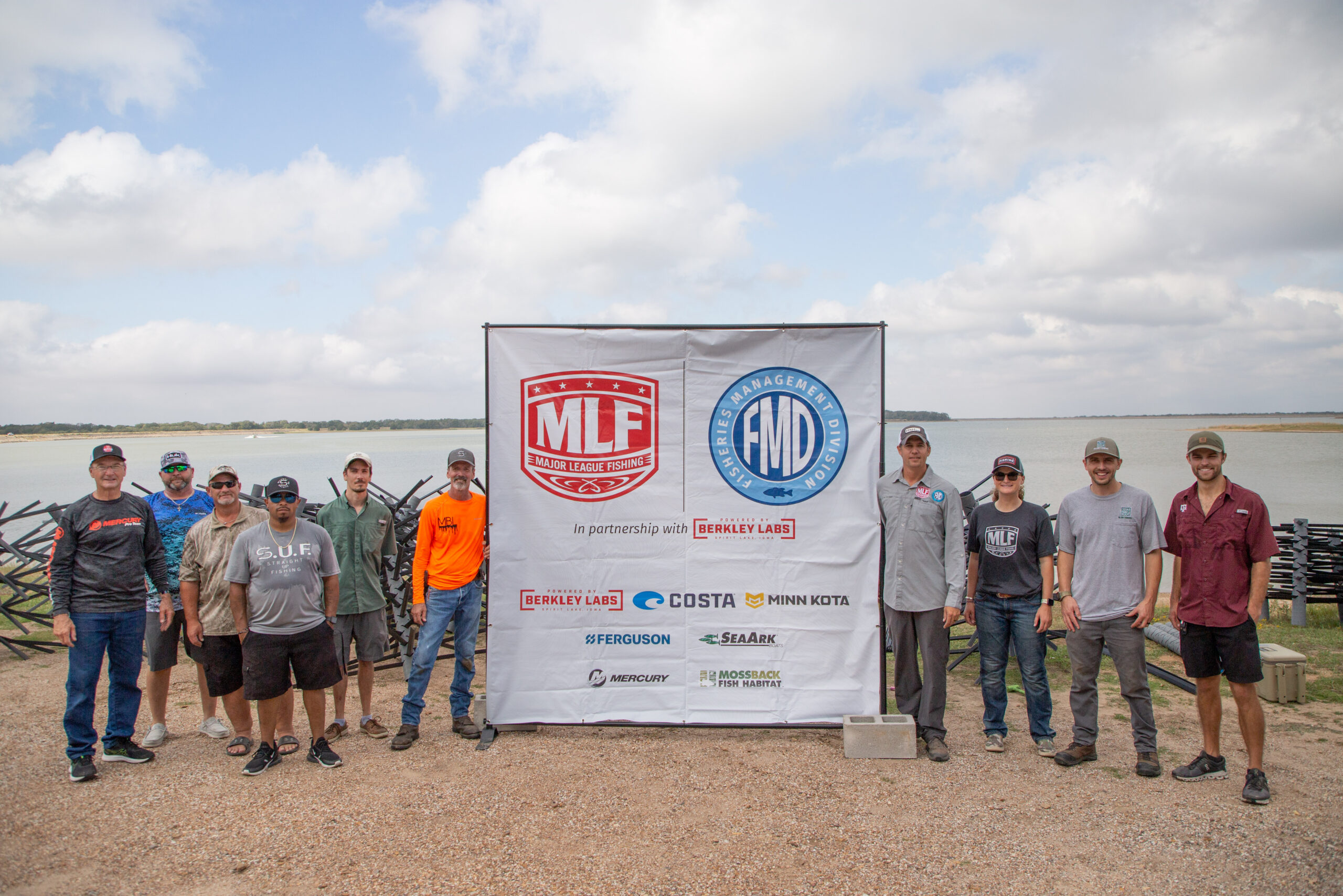 GALLERY: FMD completes fourth habitat restoration of 2022 on Lake Bryan in  Texas - Major League Fishing