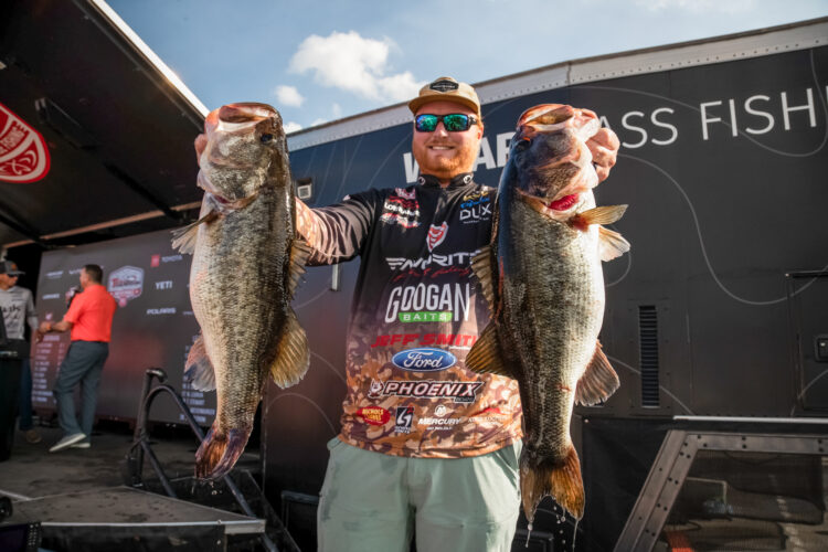 GALLERY: The Big O delivers more heavy bags of bass - Major League