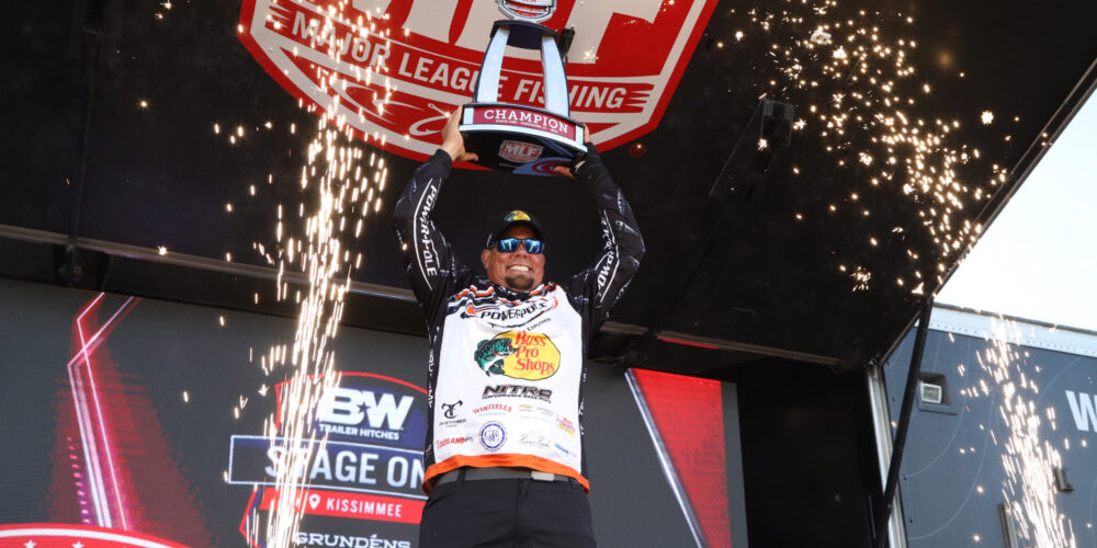 Image for POW! Chris Lane lands 5-pounder in final minute to overtake Davis and earn first career Bass Pro Tour victory at B&W Trailer Hitches Stage One on the Kissimmee Chain of Lakes Presented by Grundéns