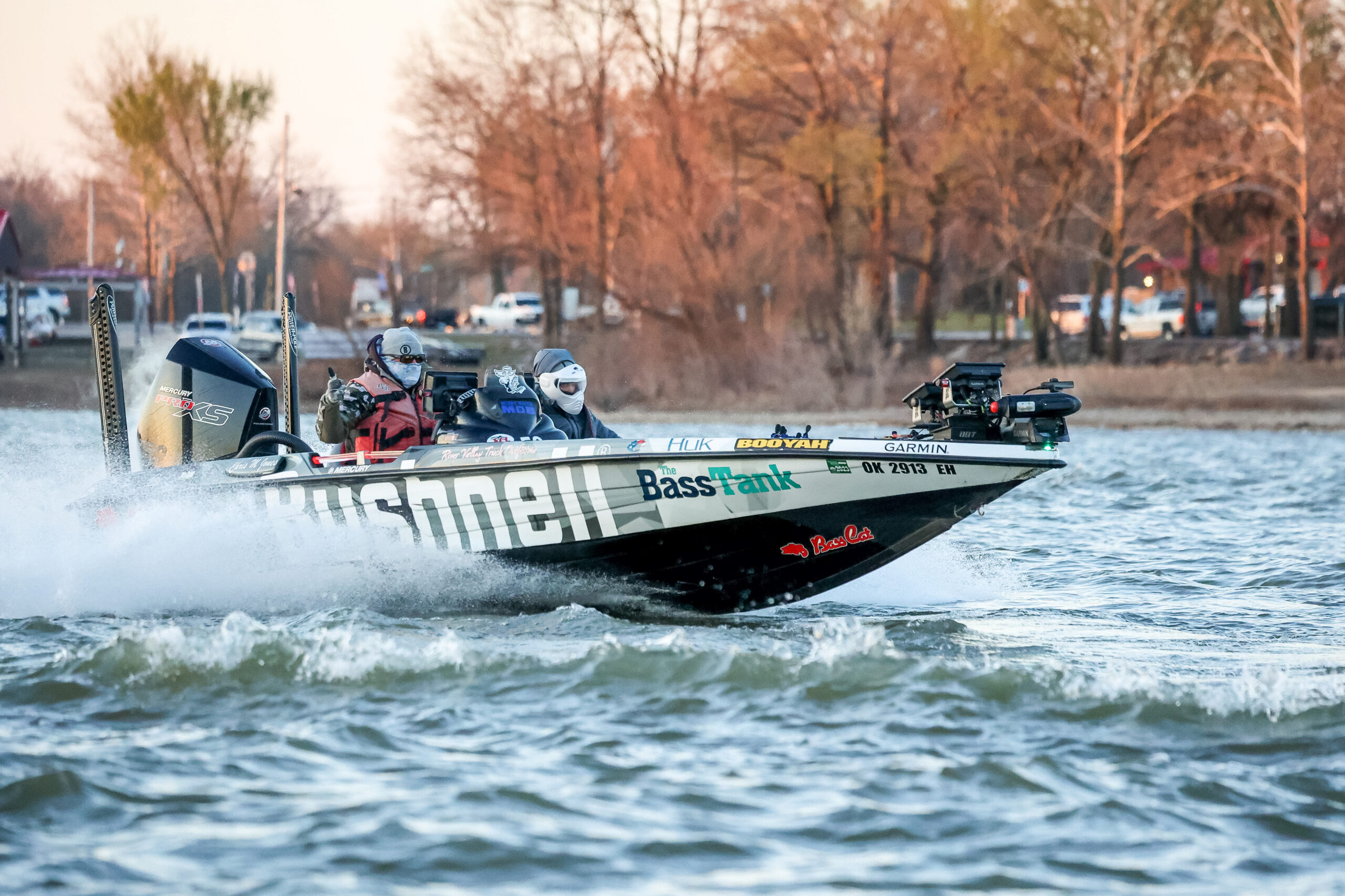 J.D. Martinez Works on a Custom Boat & Looks for a New Tree