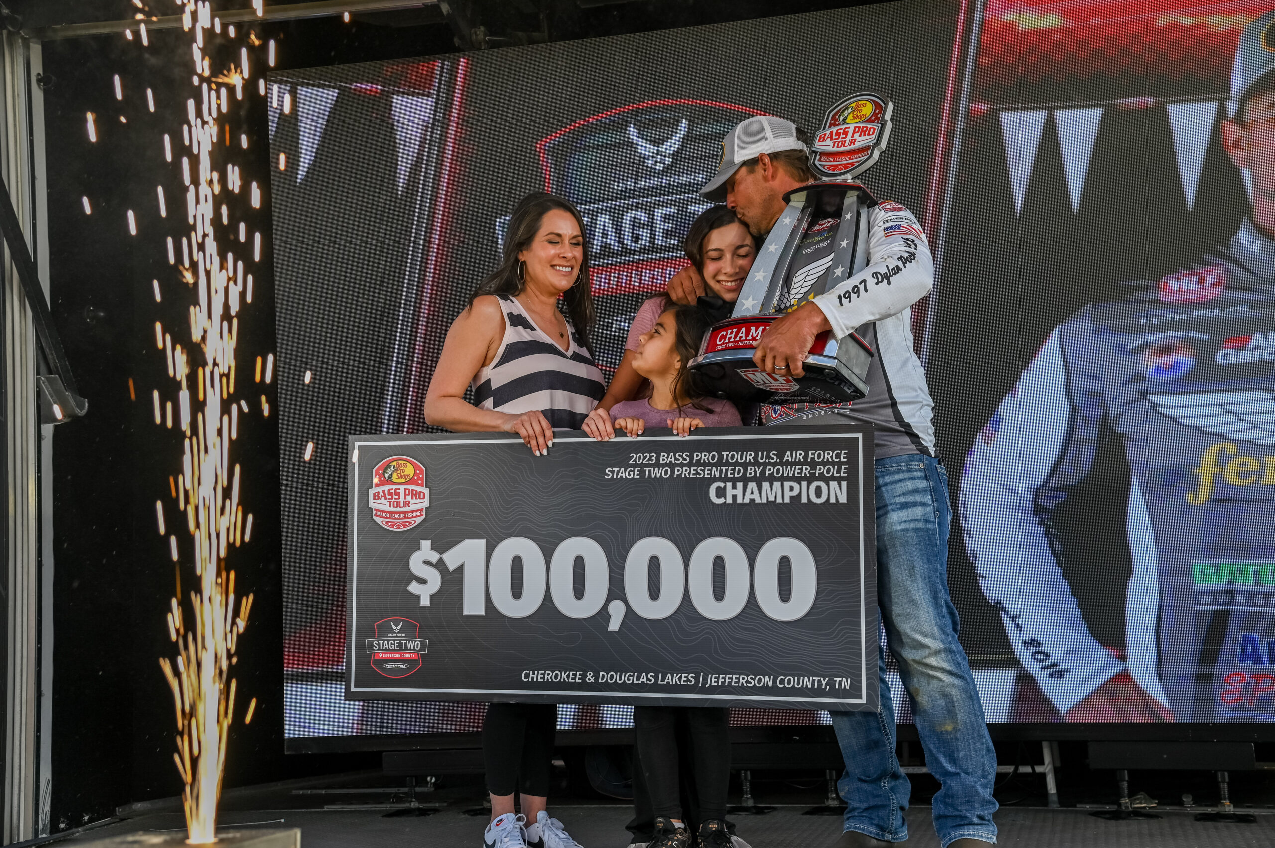 Alabama's Keith Poche earns first Bass Pro Tour victory at U.S.