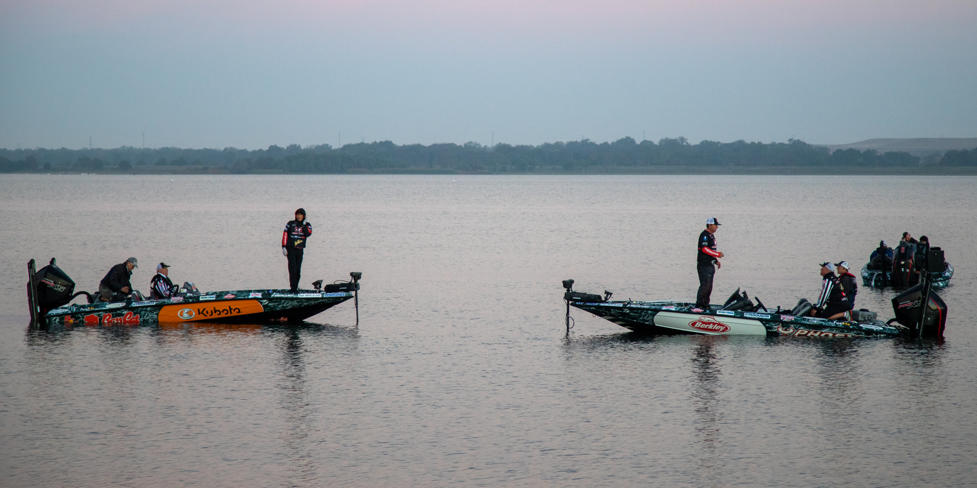 Myers, Team Star brite lead Lucas Oil Qualifier's first day of Match 3 -  Major League Fishing