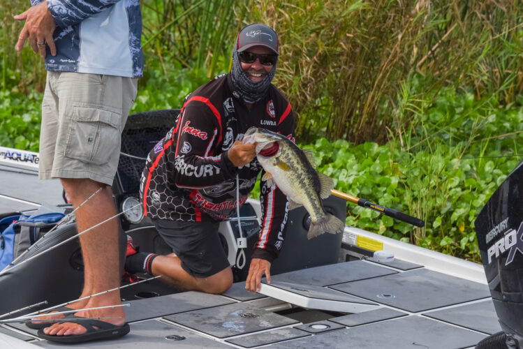 Image for GALLERY: Searching for bigs on the final day at Lake Okeechobee