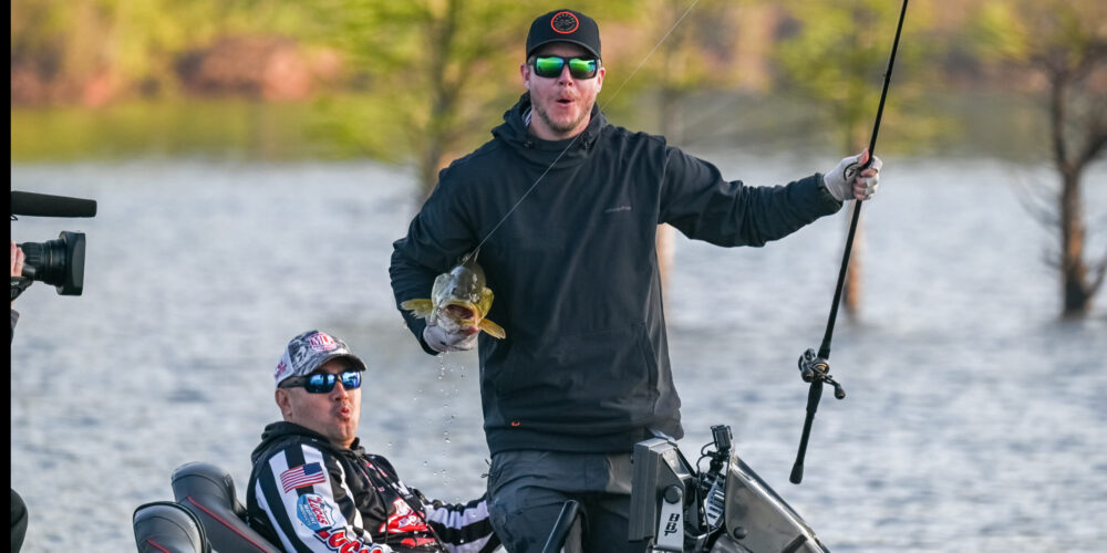Image for VanDam wins Group A Qualifying Round at Fox Rent A Car Stage Three on Lake Murray Presented by Mercury