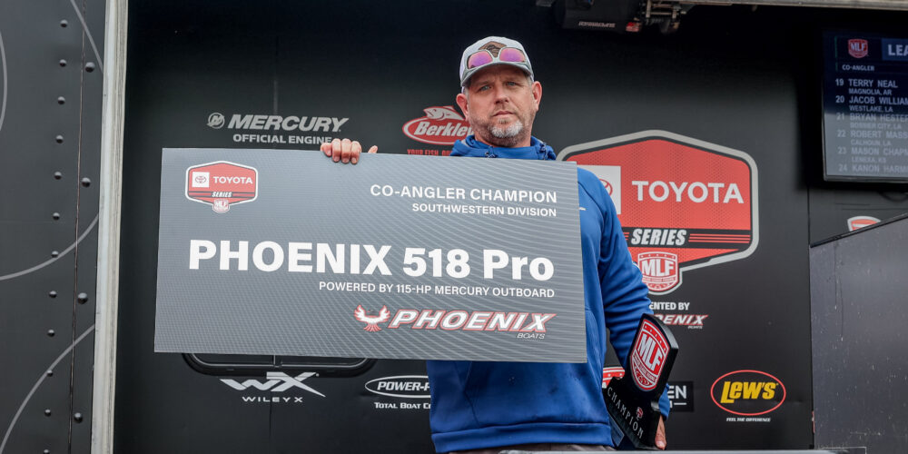 Image for Strike King co-angler Chavers goes wire-to-wire with 35-10