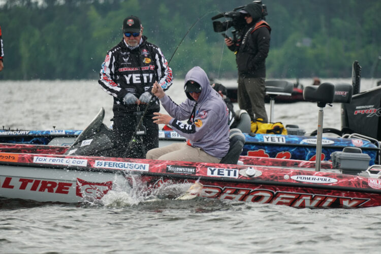 Image for Alton Jones Jr. sight-fishes to Heavy Hitters lead, Ebare boats a 9-pounder for big bass