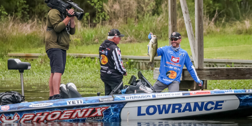 Image for GALLERY: Biggest bass and the Toro Cut Line are top of mind in final stretch of Qualifying Round