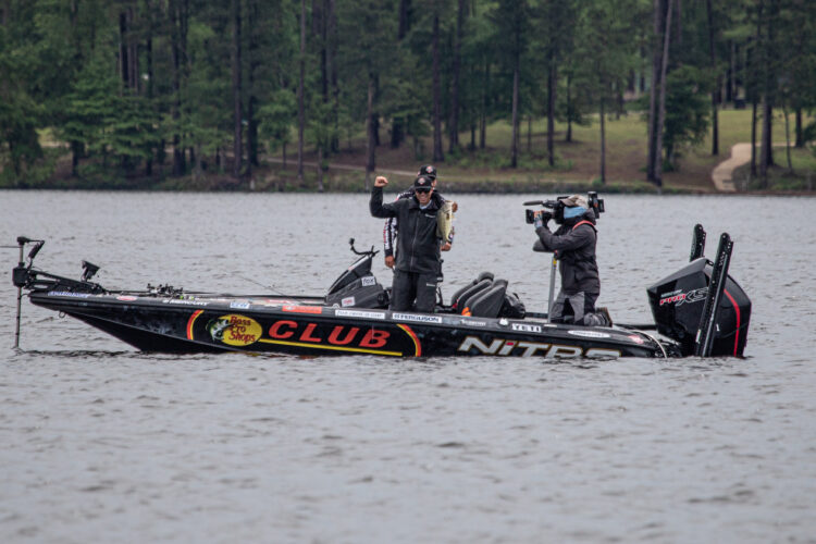 Image for Ehrler advances to Championship Round, Lucas boats $25K Big Bass at General Tire Heavy Hitters