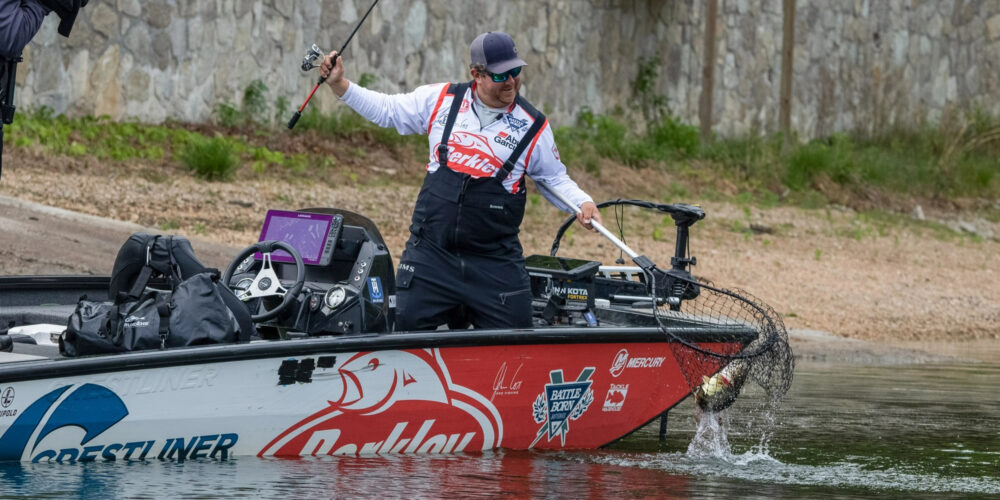 Image for John Cox sight fishes way to Day 2 lead at Phoenix Boats Stop 4 at Lake of the Ozarks Presented by Mystik Lubricants