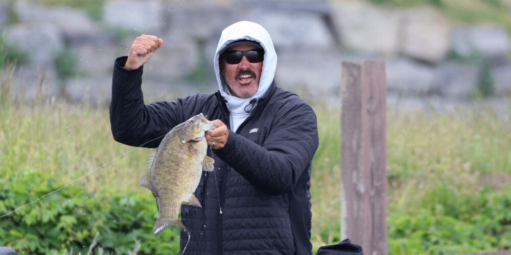 Image for GALLERY: Lintner rocks 7-2 Cayuga smallmouth, Birge, Jones, Hays in the hunt