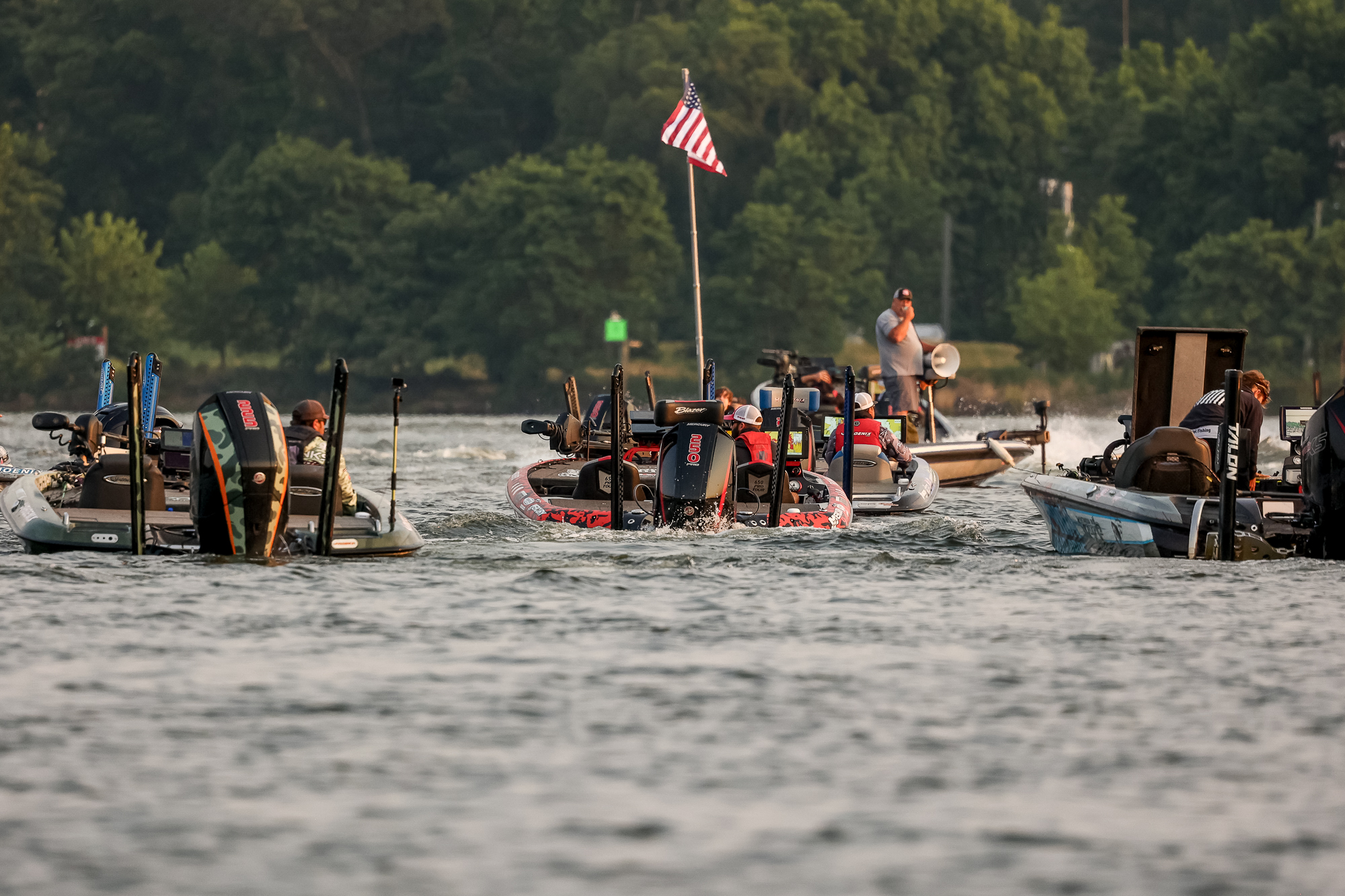 Virginia's Martin Villa leads into final day at Tackle Warehouse  Invitationals T-H Marine Stop 5 at the Potomac River - Major League Fishing