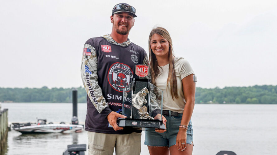 Image for Tennessee’s Hatfield hammers 20-pound, 11-ounce final-day limit to win Tackle Warehouse Invitationals T-H Marine Stop 5 at the Potomac River