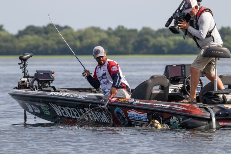 Image for GALLERY: Top 50 tackle the Mississippi on the last day of the season