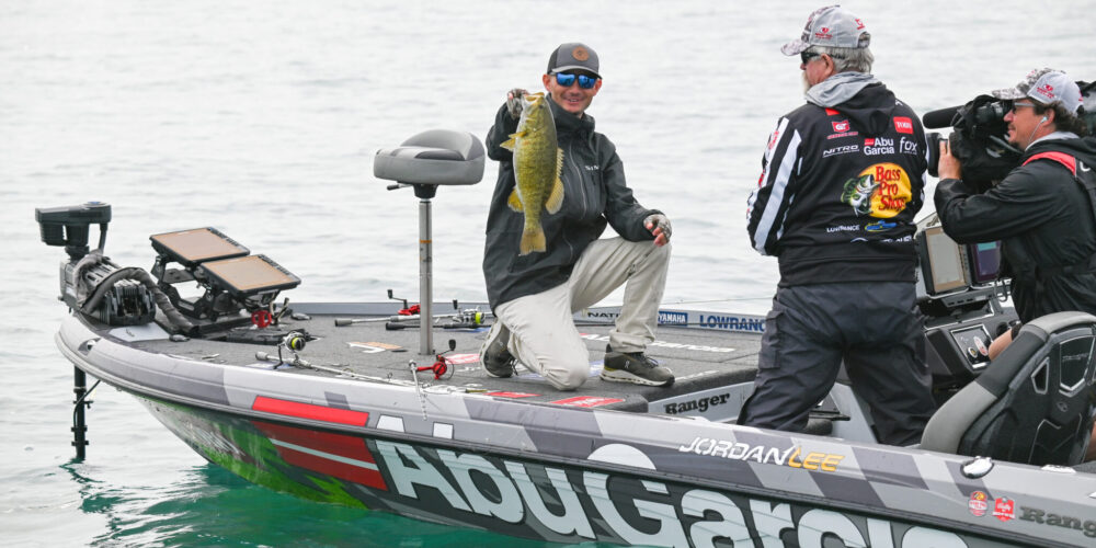 General Tire Stage Six at Lake St. Clair Presented by John Deere to  premiere Saturday on Discovery Channel - Major League Fishing