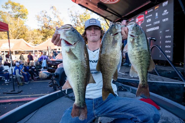 GALLERY: Mixed bags on the first day of the Toyota Series Championship -  Major League Fishing