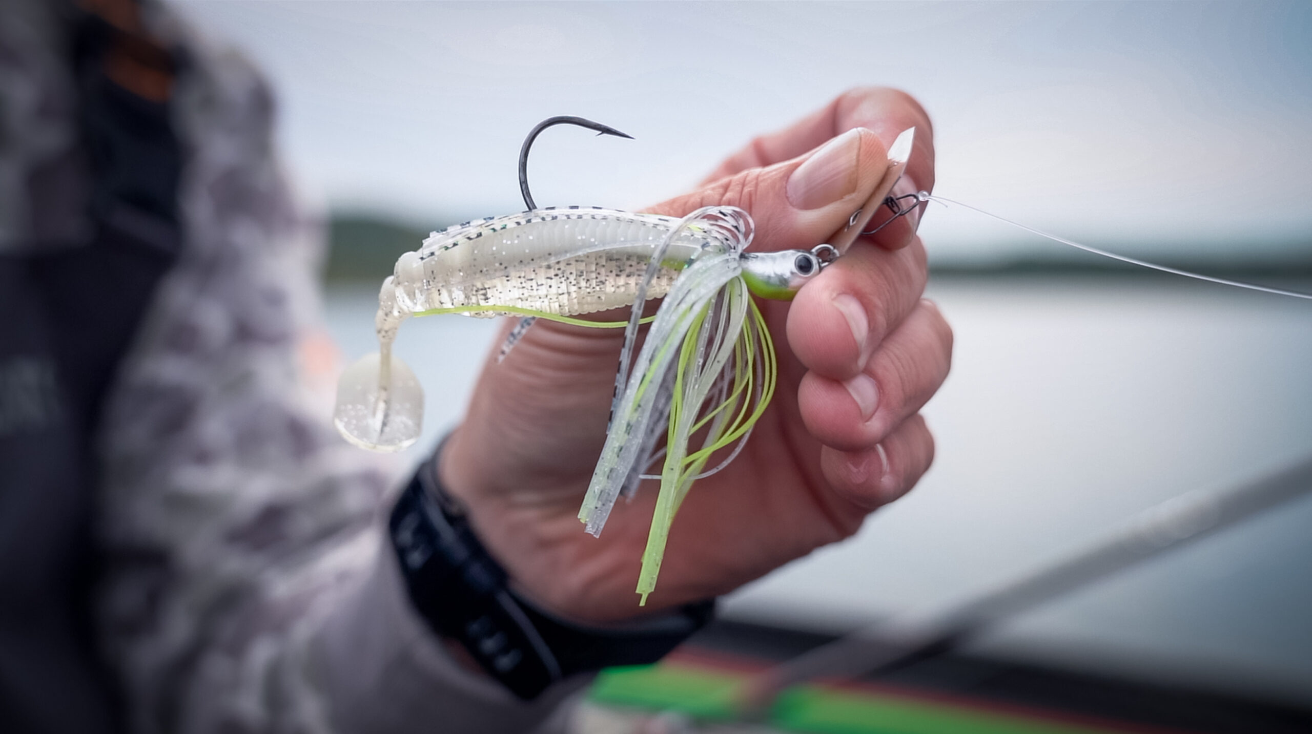 Jonathon VanDam always has a vibrating jig on his deck. Here's why you  should, too - Major League Fishing