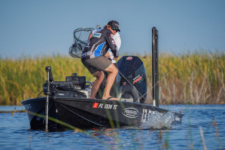 GALLERY: The leaders go to work on Day 2 at Okeechobee - Major League  Fishing