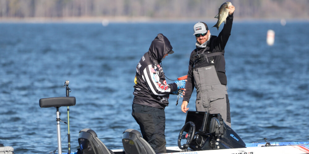VanDam Looks Back on an “Extreme” 2022 MLF BPT · The Official Web