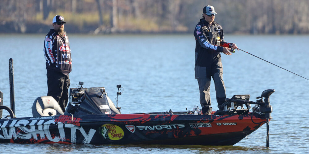 Connell cruises to Group B lead with 81-14 on Toledo Bend - Major