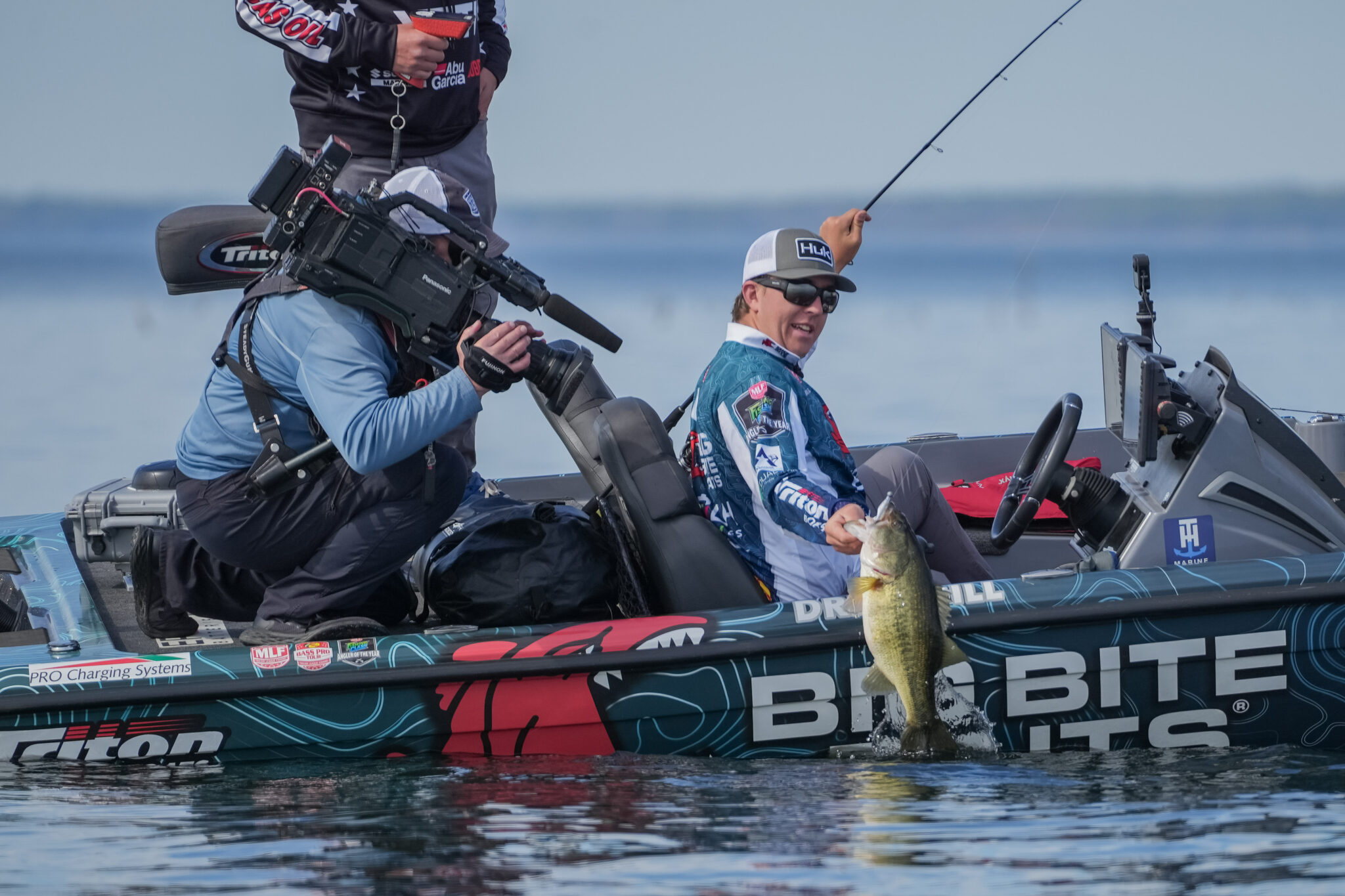 HIGHLIGHTS: Heavy Hitters Qualifying Day 2 - Major League Fishing