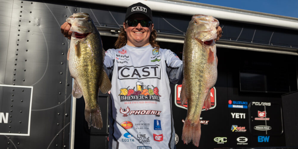O'Connell surges into lead with 27-6 at Guntersville - Major League Fishing
